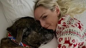 Mit diesem und weiteren Fotos gab Lindsey Vonn den Tod ihres Hundes bekannt