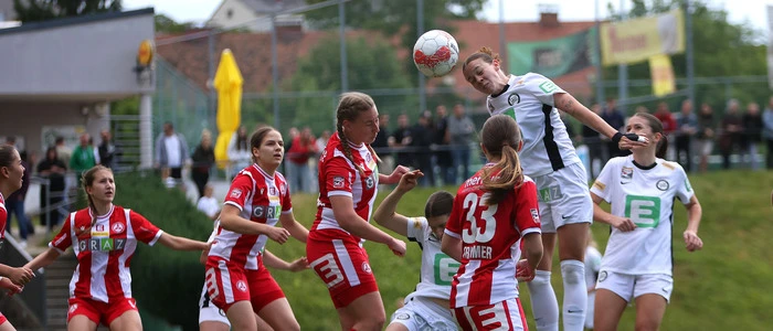 Im Mai absolvierten die Teams ein Testspiel