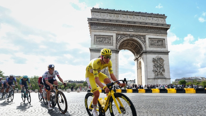 Tadej Pogacar gewinnt erneut die Tour de France