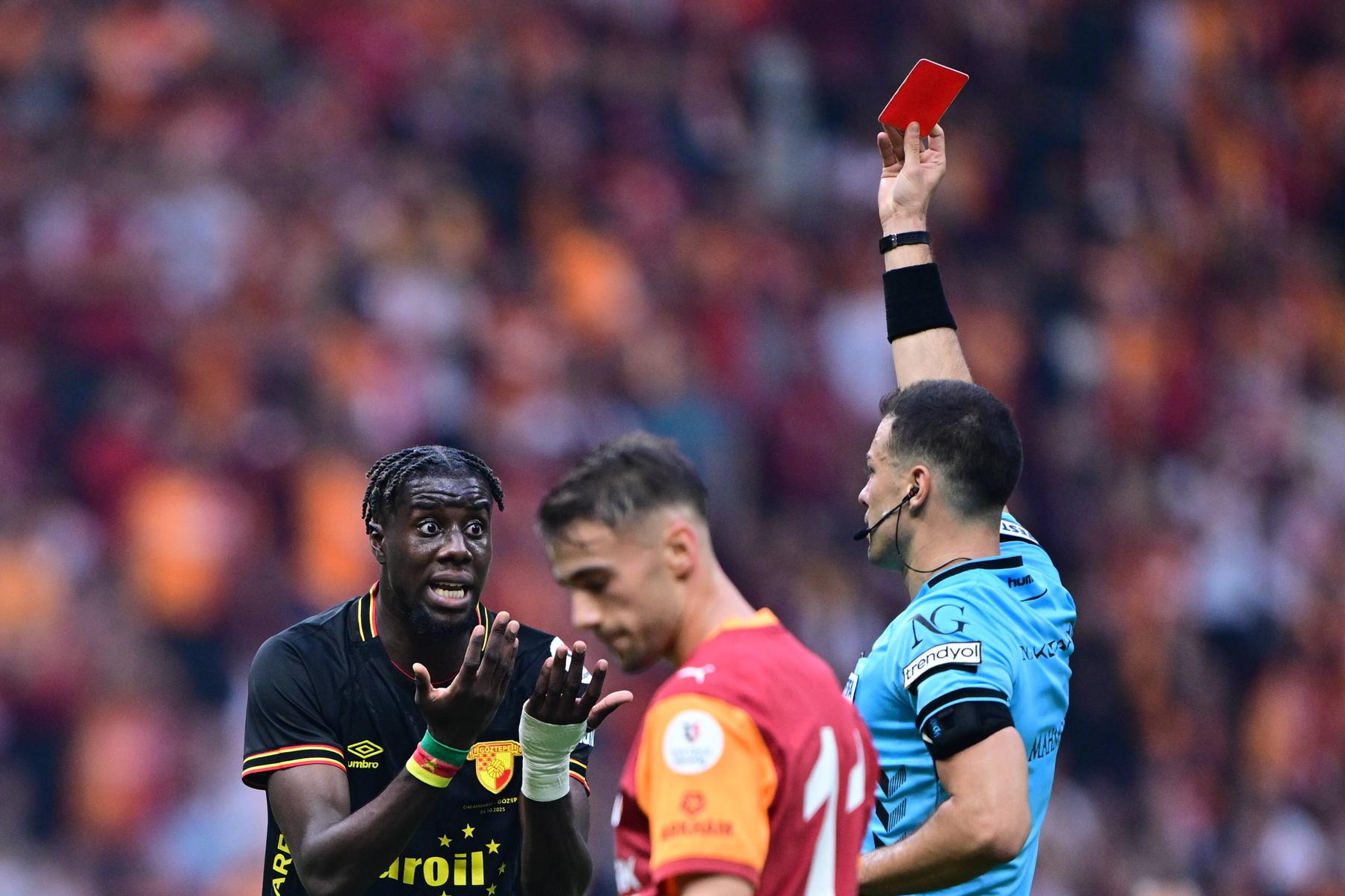 Fußball: Viele Schiedsrichter in der Türkei könnten in Wettskandal verwickelt sein