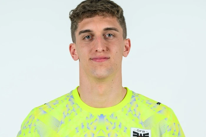 Rückennummer: 13
Geboren: 21. März 2001 in Graz
Aktueller Verein: Viktoria Pilsen
Vorige Vereine: Sturm Graz (bis 2019), SV Lebring (2019-2022), FC Gleisdorf (2022-2023), DSV Leoben (2023-2024), Viktoria Pilsen (2024), GAK (2025)
1 Länderspiel