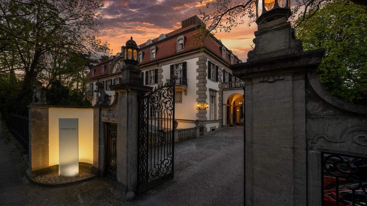 Das „Schlosshotel Berlin by Patrick Hellmann“ ist Unterkunft des ÖFB-Teams in den 
kommenden Wochen und lässt keine Wünsche offen