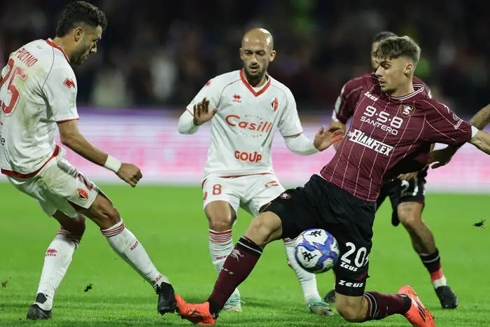 Die erste Leihe führte Szymon Wlodarczyk nach Italien zu Salernitana