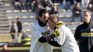 Auch Gianluigi Buffon trauert um Alexander Manninger