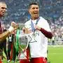 Pepe und Cristiano Ronaldo bejubelten 2016 den EM-Titel