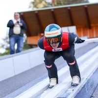 Franz-Josef Rehrl durfte die neue Anlaufspur in seiner Heimat testen
