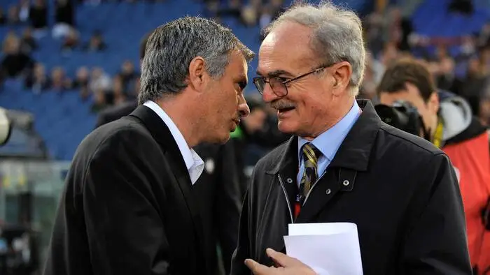 Sandro Mazzola, hier im Jahr 2010 im Gespräch mit Jose Mourinho, ist verstorben