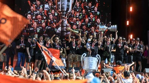 Die 99ers feierten mit ihren Fans