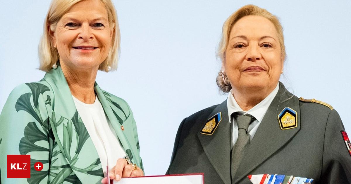 Aus-berzeugung-rztin-in-Uniform-Ich-mache-das-weil-ich-es-gerne-mache-
