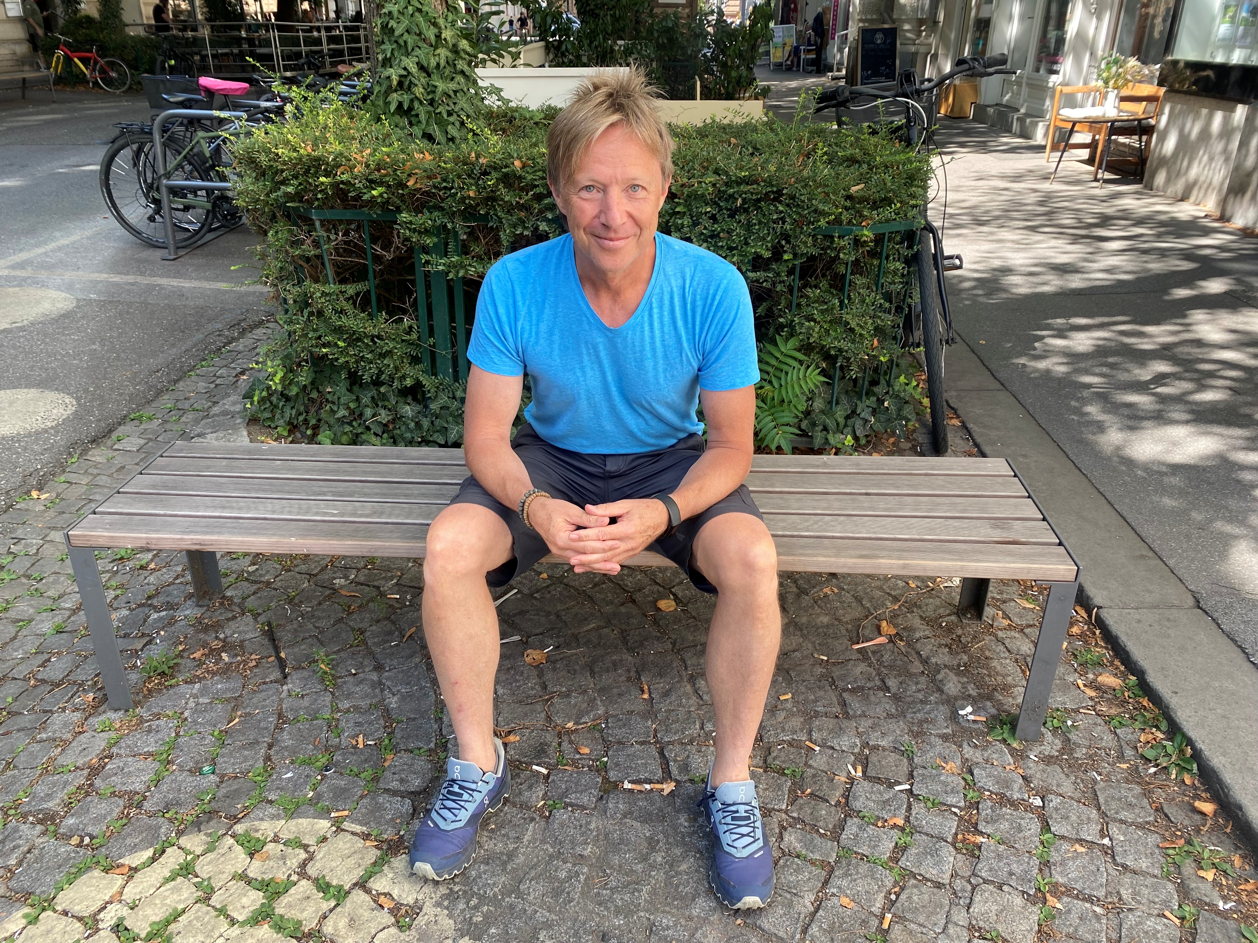 Christian Dworschak ganz leger im Sommer 2026 in Graz
