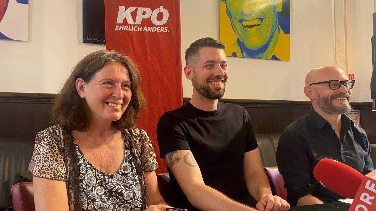 Bürgermeisterin Elke Kahr, KPÖ-Spitzenkandidat Tobias Schweiger und der steirische Listenerste Hanno Wisiak