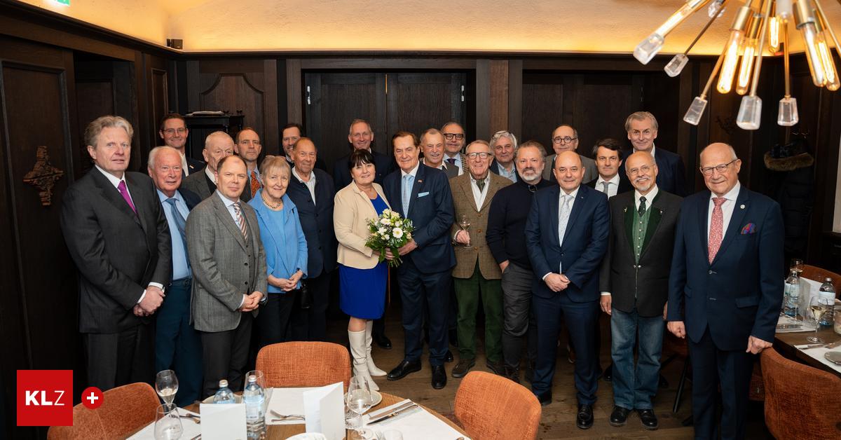 Jubil-en-Honorarkonsuln-applaudierten-zwei-Zehnern