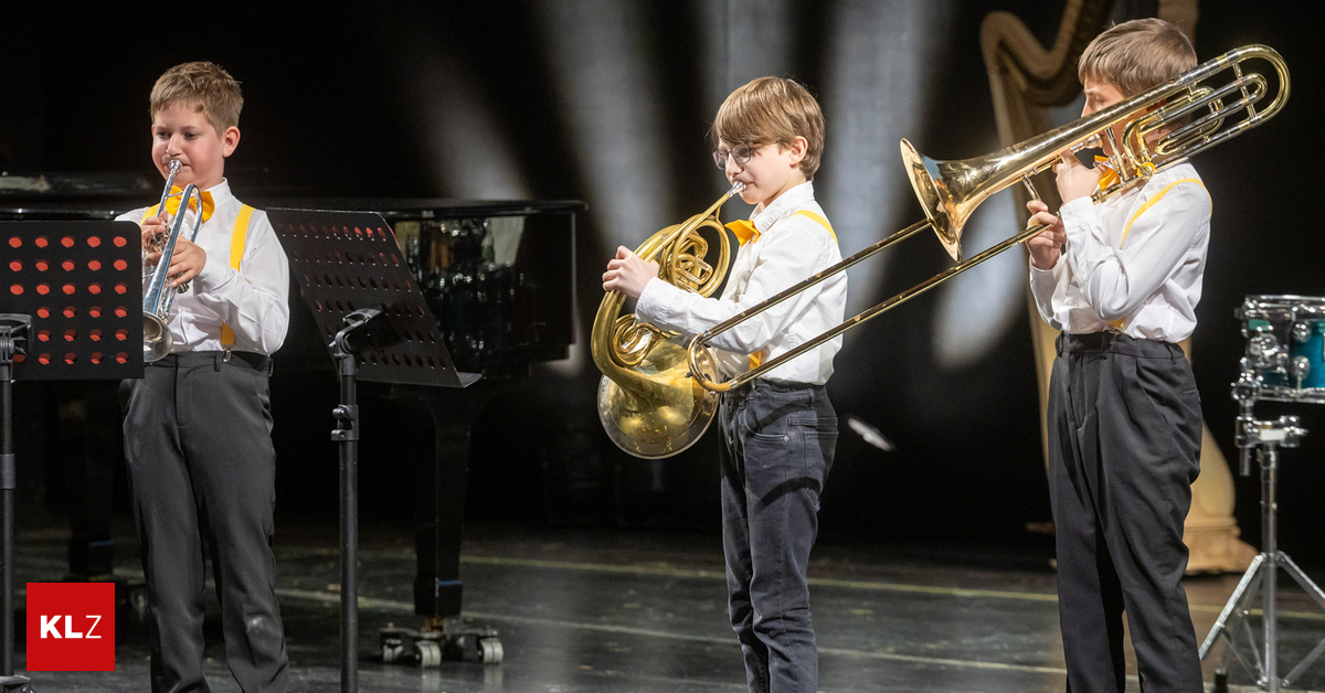 Prima-la-Musica-384-Pokale-f-r-junge-steirische-Musiktalente