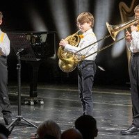 Klein, aber oho: Juniors4Brass zeigten auf der Opernbühne, was sie drauf haben
