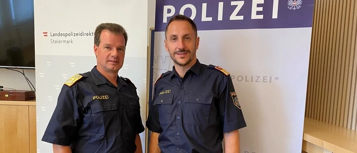 Landespolizeidirektor Gerald Ortner und Oberstleutnant Gernot Sattler (Vize-Kommunikationschef)