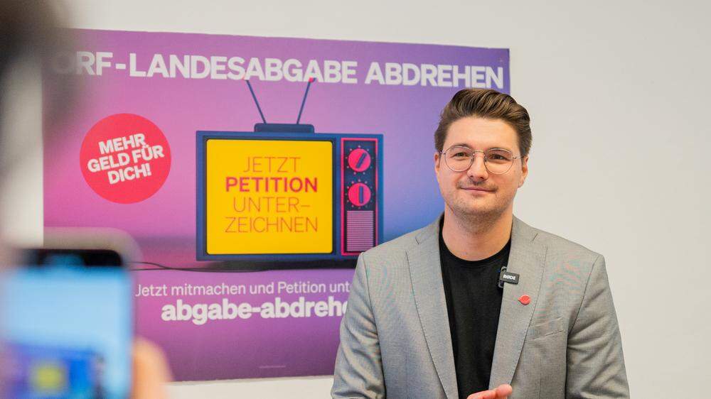 Niko Swatek (Neos) kämpft gegen die steirische ORF-Landesabgabe