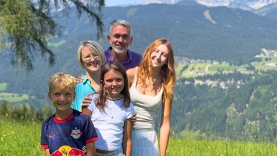 Familie Brandtner betreibt das Gästehaus Mirzl in Rohrmoos bei Schladming, Sohn Leo wurde jetzt unerwartet zum Internetstar