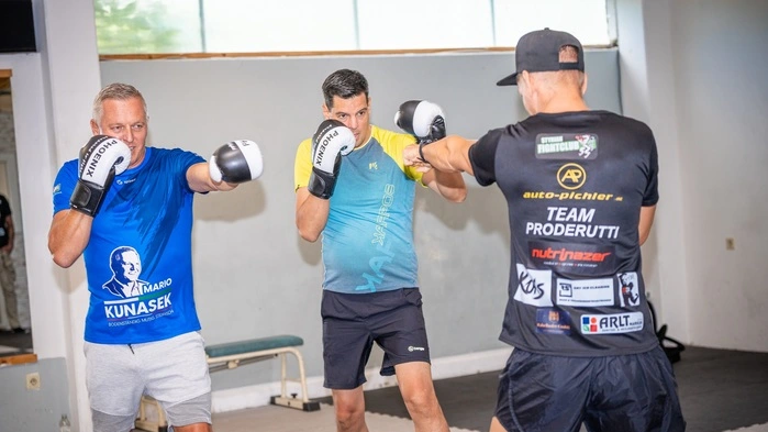 Training für Mario Kunasek und Hannes Amesbauer bei Karl Proderutti 