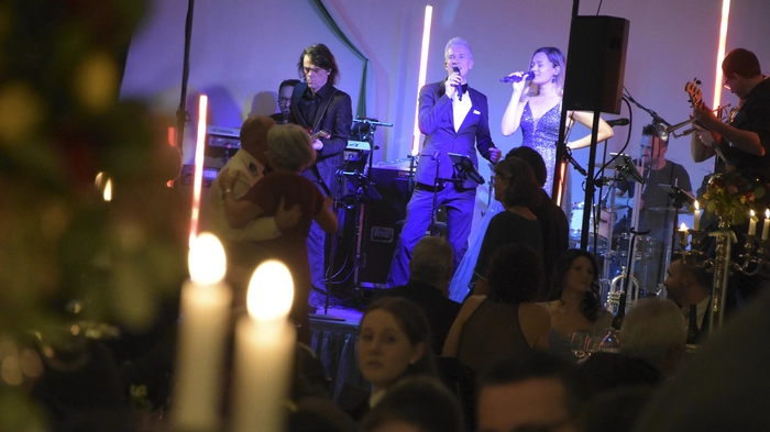 Die Band „Esprit“ spielte im Ballsaal auf