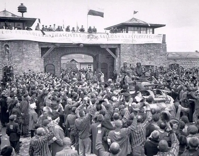 Die Befreiung von Mauthausen durch die US-Truppen wurde zwei Tage später nachgestellt 