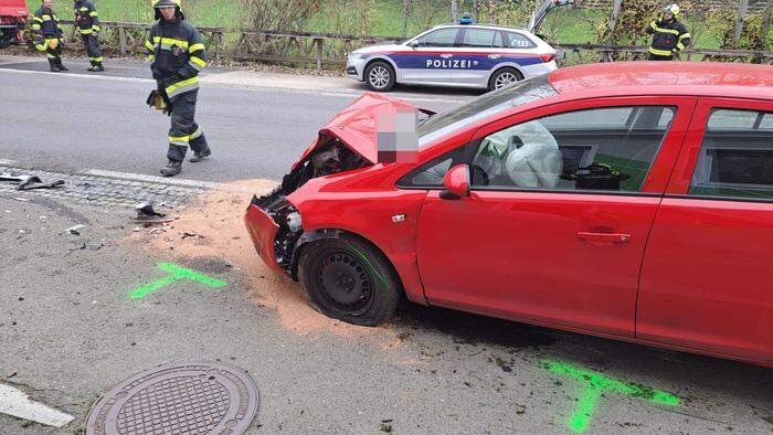 Die Autos mussten abgeschleppt werden