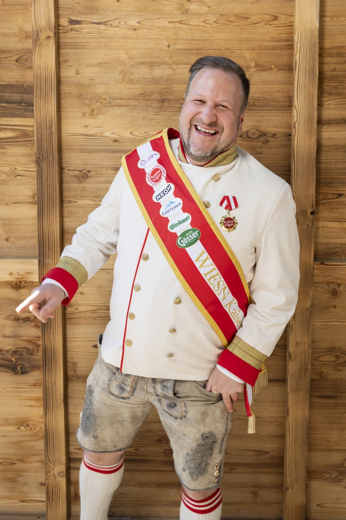 Der Oststeirer Johann Pittermann als Wiener Wiesn-Kaiser