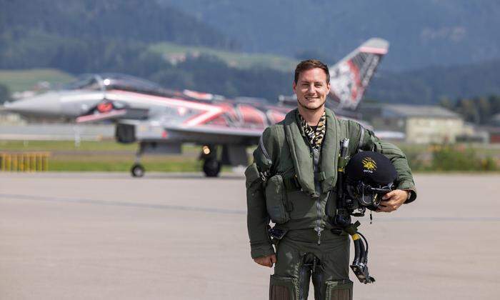 Einsatzpilot Dominik Riedl saß im Cockpit