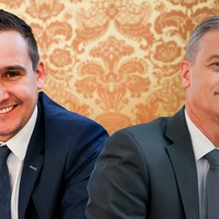 Thomas Maier (FPÖ; l.) und Wolfgang Dolesch (SPÖ; re.) sind im Landtag aneinandergeraten
