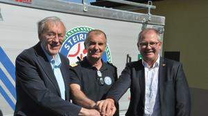 Ehrenpräsident der Steirischen Wasserrettung Ernst Meixner, Landesleiter Kurt Rath und der neue Präsident Bernd Osprian