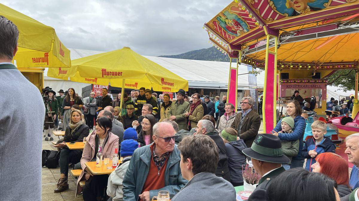 Tausende besuchten wieder den traditionellen Maxlaunmarkt 