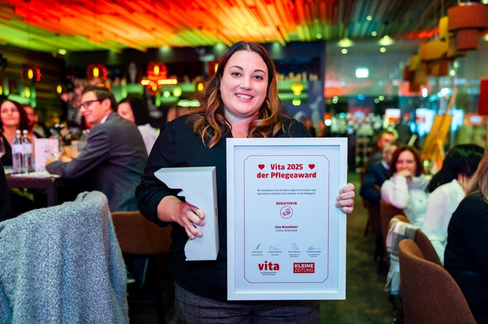 Lisa Brandtner von der Caritas ist die Gewinnerin der Kategorie „Begleiter:in“
