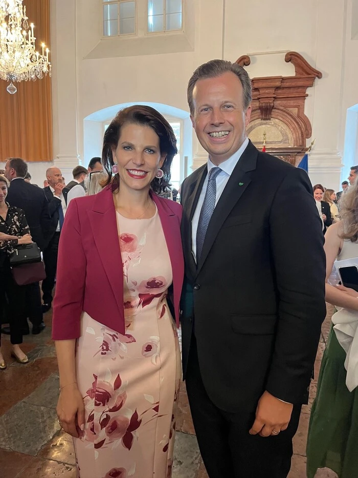 Landeshauptfrau Karoline Edtstadler begrüßte Kulturlandesrat Karlheinz Kornhäusl in Salzburg