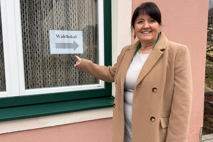 In Murau (Ortsteil Steirisch Laßnitz) war ÖVP-Vize-LH Manuela Khom wählen