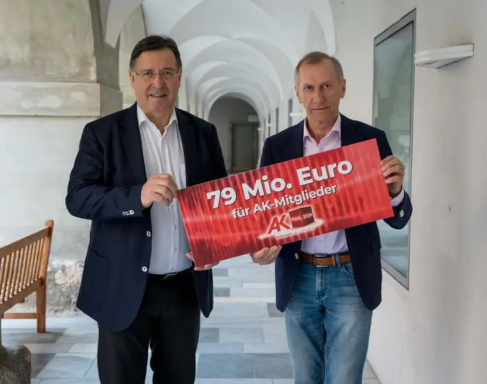 Direktor Johann Scheuch und Präsident Josef Pesserl legten ihre Bilanz vor