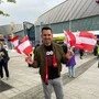 Michael Stangl vor der ESC-Location in Liverpool