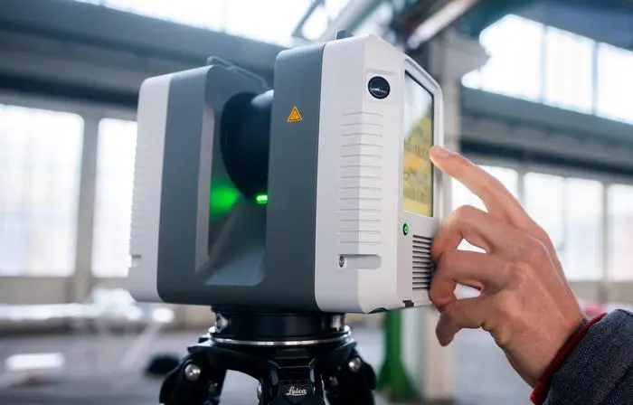 ABD0183_20201204 - WIEN - ÖSTERREICH: Bedienung eines Laser-Scanners am Freitag, 04. Dezember 2020, im Rahmen einer Präsentation des Bundesministerium für Inneres (BMI) 