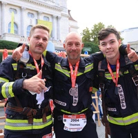 Geschafft! Michael Hammer, Thomas Hermann und Jakob Ettl nach der Siegerehrung