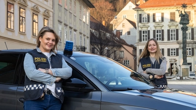 Seit Oktober an der Spitze: Oberstleutnant Christine Krenn (links) und Hauptmann Hannah Buchmann