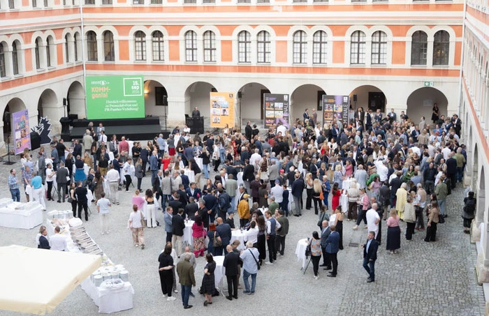 Fest im Innenhof des Priesterseminars