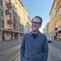 Optiker Kurt Otter in „seiner“ Annenstraße: „Wir leben, wir sind nicht tot!“