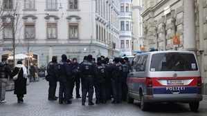 Die steirische Polizei sicherte auch heuer den Bereich rund um den Grazer Congress, wo der Akademikerball über die Bühne ging 