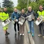 Markus Red (Holding Graz), Cliver Klintholm und Lisa Gawes (ZikaSeal) – Erwin Wieser (Gesundheitsamt Graz) – Christopher Krinner (Holding Graz) mit den ZikaSeal-Verschlüssen, die in Kanalschächte eingebaut werden