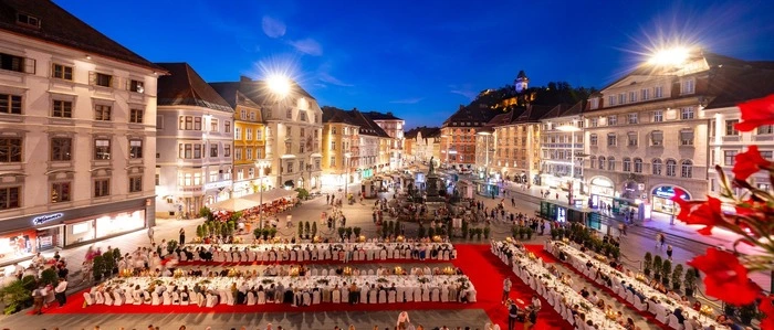 Die Lange Tafel der Genusshauptstadt 2024