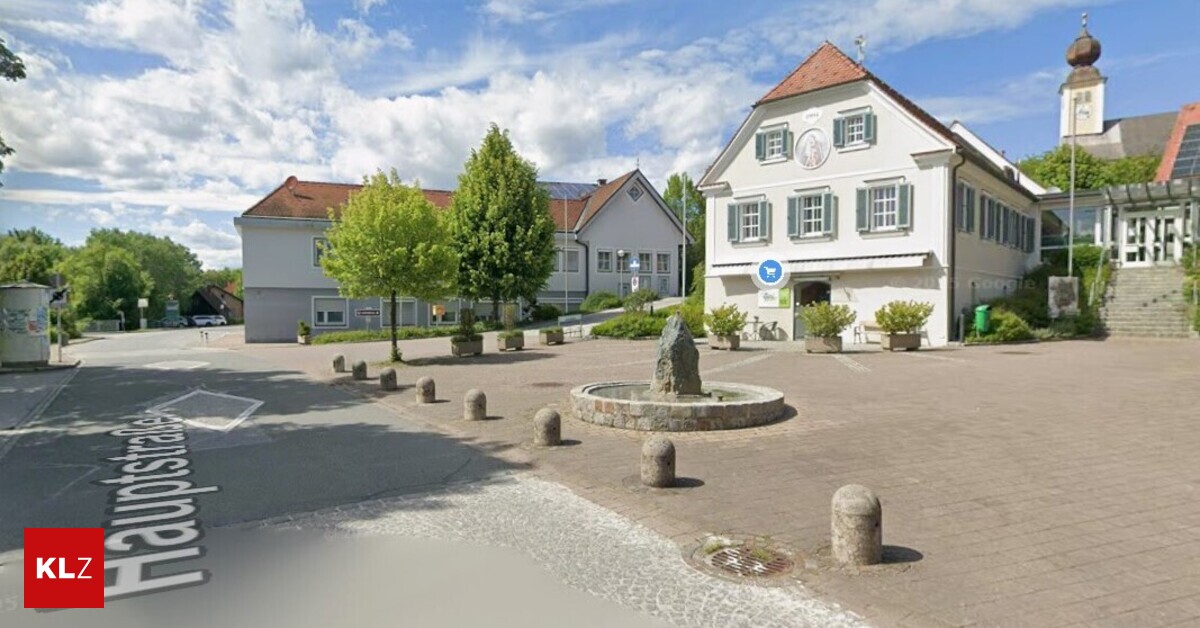 Totalschaden-am-Auto-Alklenker-fuhr-Polizei-davon-und-baute-auf-der-Flucht-einen-Unfall