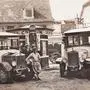 Die Familie Matzer vor ihrer Tankstelle beim Grazer Dietrichsteinplatz im Jahr 1930