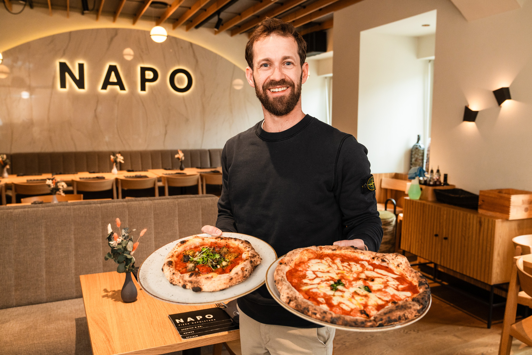 Stadtbummel: Pizzen schon zum Frühstück oder auch im nagelneuen Wintergarten
