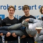 Siegreiches Bulme-Team: Thomas Rauch, Florian Wiesner, Paul Charusa und Vincent Rohkamm (alle Schüler 5BHET), Betreuer Peter Frauscher