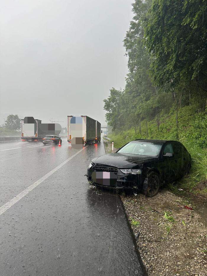 7.30 Uhr: Ein Pkw und ein Lkw kollidierten beim Autobahnknoten Deutschfeistritz