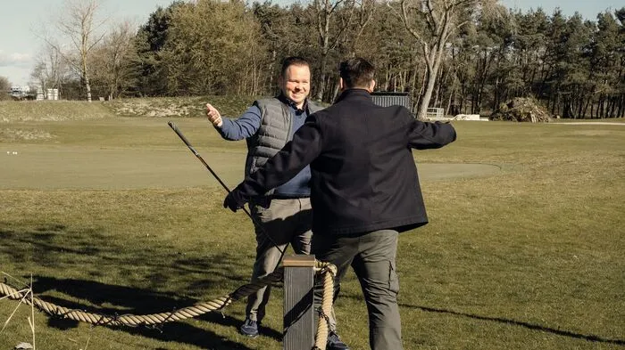Große Freude übers Wiedersehen: Rauch und Mälzer kennen sich seit Langem ...