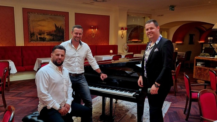 Bujar Shabani, Patrick Wallner und Mirsad Krasniqi (von links) schwärmen in höchsten Tönen von ihrem neuen Kaffeehaus